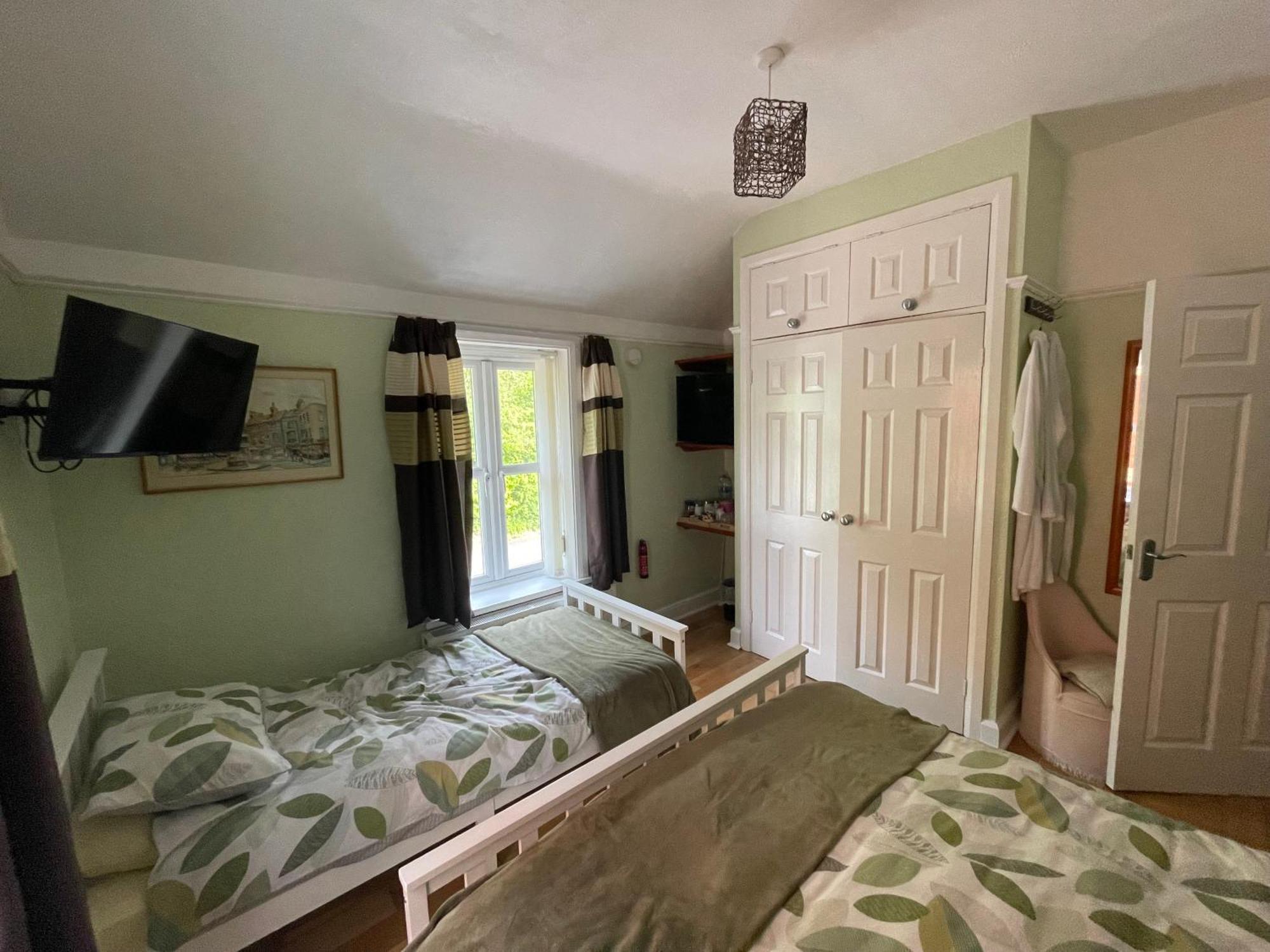 לנדרינדוד וולס Twyford Homestay B&B מראה חיצוני תמונה